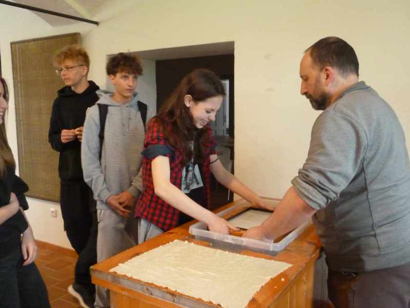 PAPÍRNA VELKÉ LOSINY